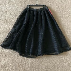 NWT Xhiliration  Black 2 layer skirt Sz XS